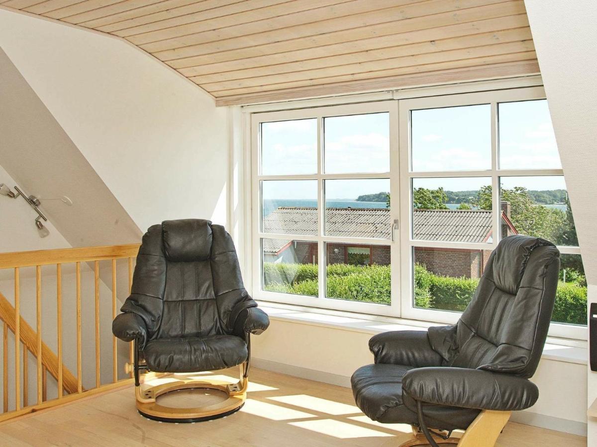 6 Person Holiday Home In Hejls חדר תמונה
